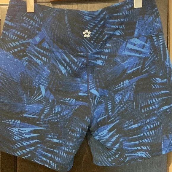 Tuff Athletics Shorts Sz XXL (2X) - Picture 3 of 4